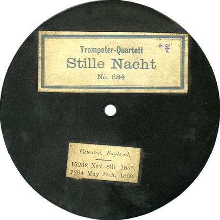 Silent Night (as Stille Nacht); Trompeter Quartett; Berliner 100 and Berliner 584; original record label