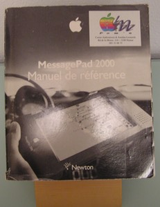 French manual for Apple Newton MessagePad 2000
